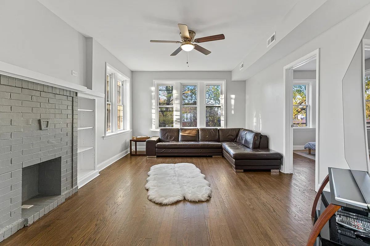 Building Photo - 1319 N Lavergne Ave #2