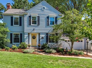 443 E Bodley Ave, Saint Louis, MO 63122