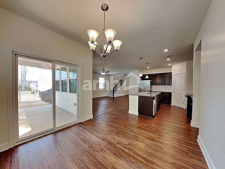 4905 Franks Creek Way — Photo 5