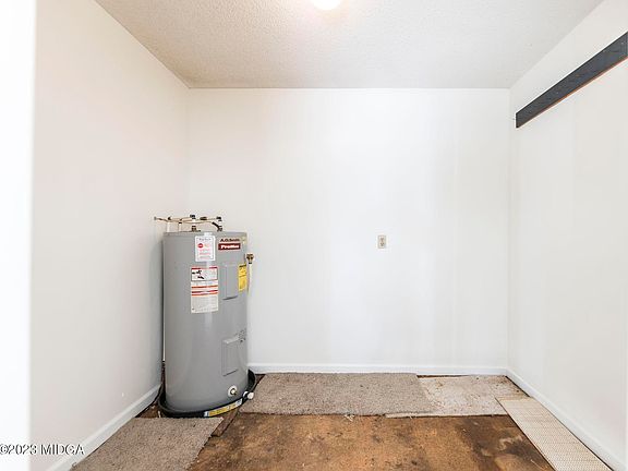 5th image of 118 Avalon Dr
