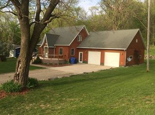 811 2nd St, Sioux Rapids, IA 50585