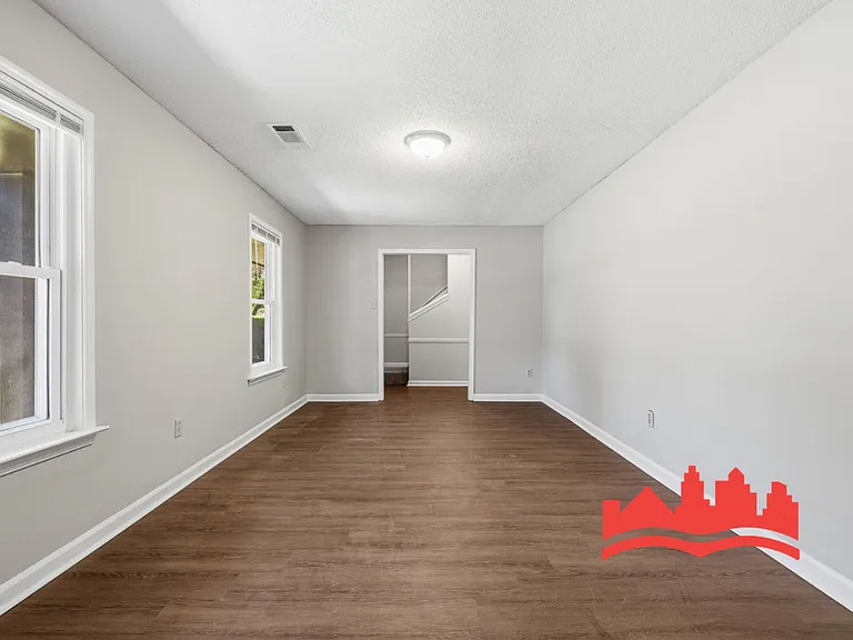 7243 Newling Ln — Photo 12