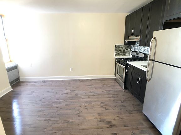 2nd image of 751 Saint Marks Ave APT F21