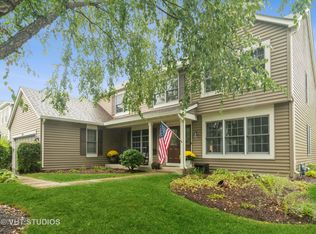 1240 Saddle Ridge Trl, Cary, IL 60013