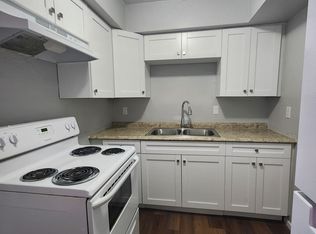 ** Coming Soon ** Renovated 2 Bedroom 1 Bath Apartment, Daytona Beach, FL 32114