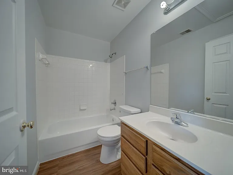 8241 Humphrey Ln — Photo 48