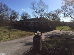 110 Saran Dr, Greenville, SC 29611