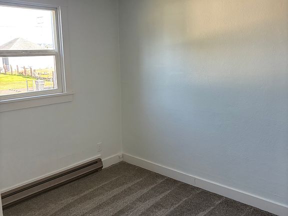 5th image of 122 S Sylvia St #138