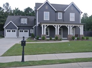 8001 Caldwell Dr, Trussville, AL 35173