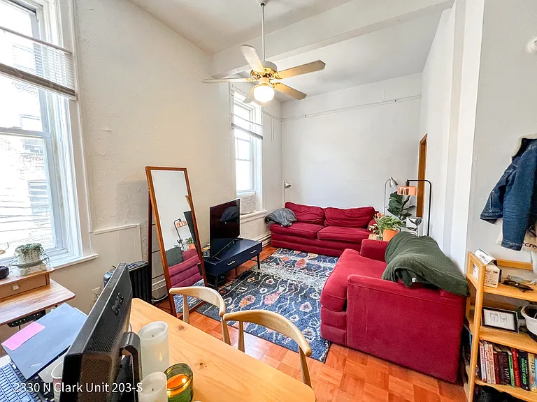 2330 N. Clark St. — Photo 7