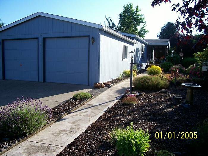 1st image of 5102 NE 121st Ave