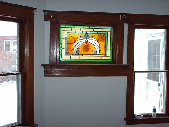 2 Stained glass windows