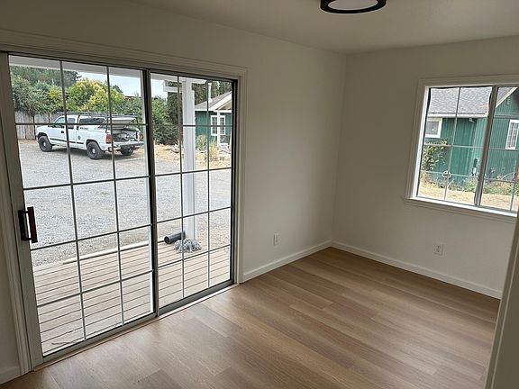 4th image of 4584 Gravenstein Hwy N