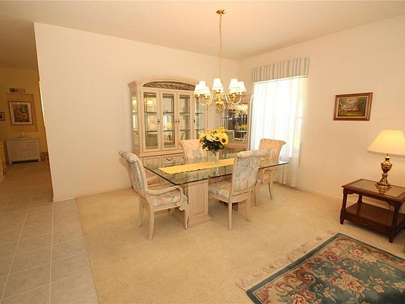 5th image of 100 Stonington Way