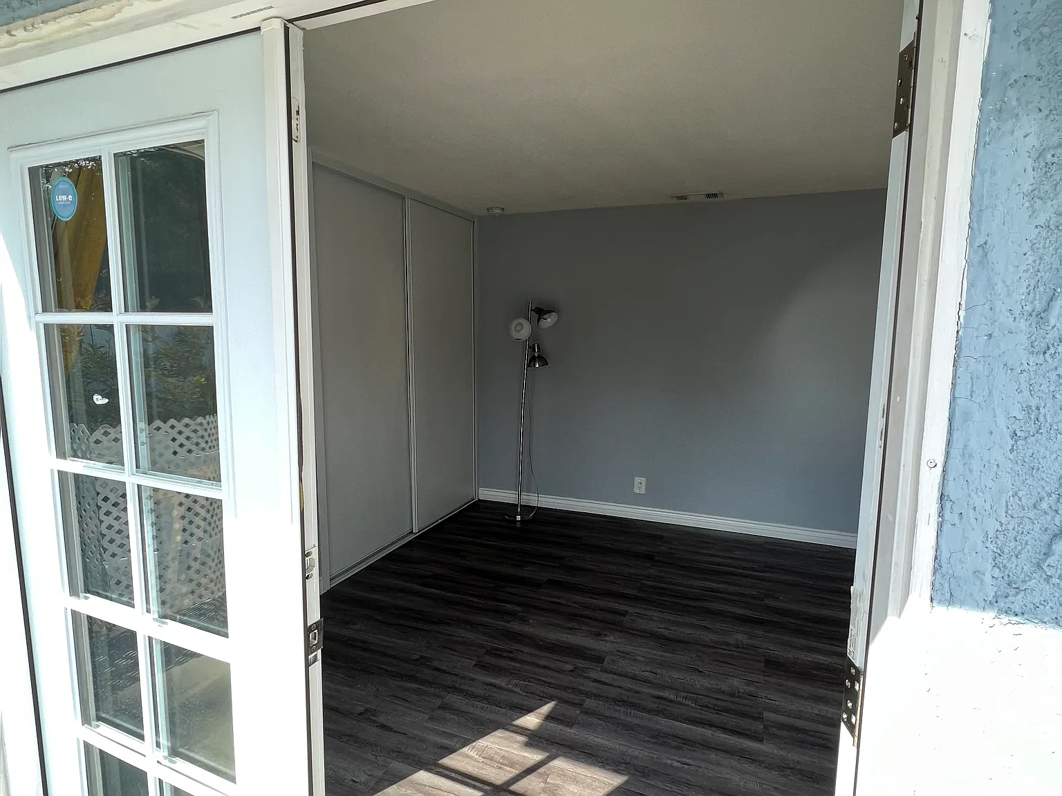 Studio, $1,300 — Photo 2