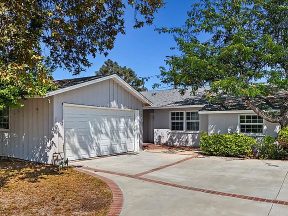 3rd image of 2900 Dunleer Pl