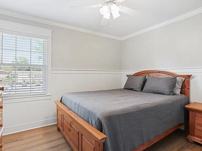 455 Mall Blvd #43 — Photo 36