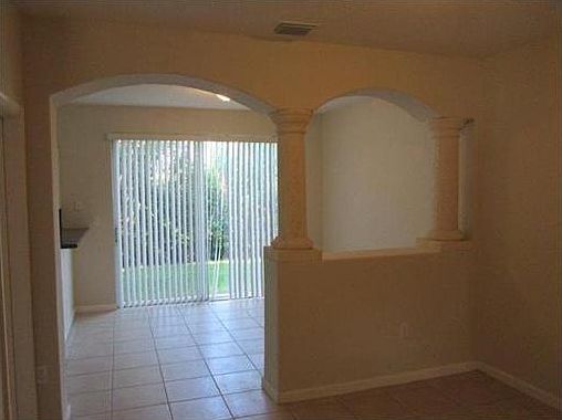 1st image of 2459 SE 15th Pl #203