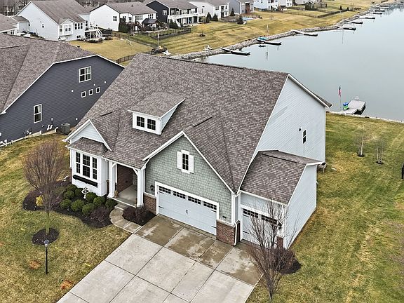 3rd image of 14933 Spayside Dr E