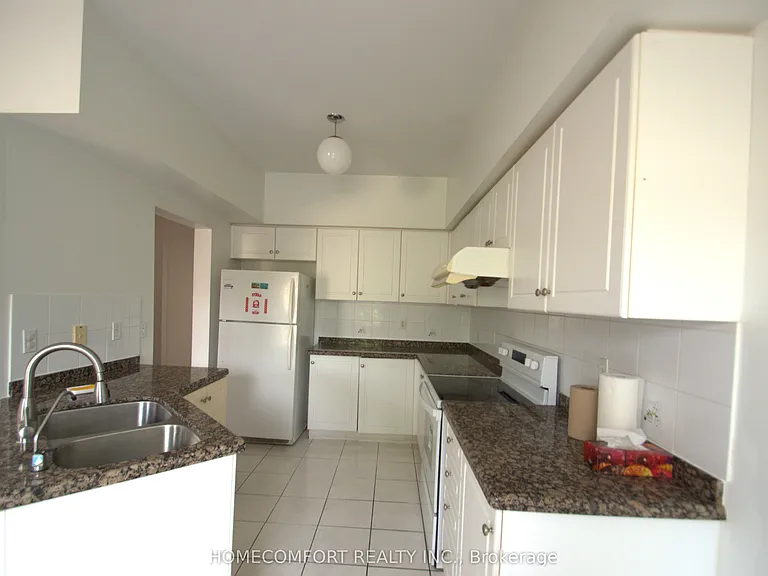 22 Interlacken Way — Photo 13