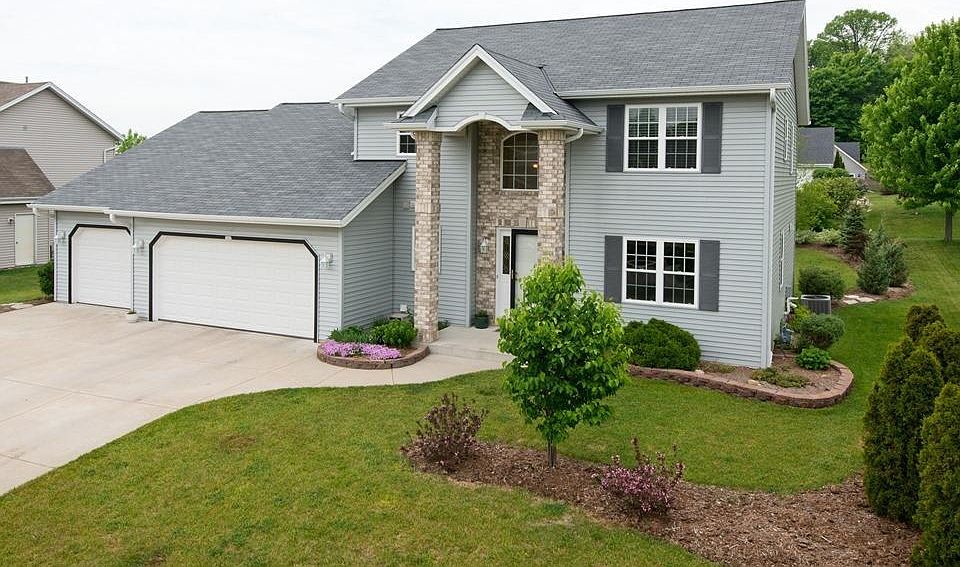 1st image of 307 Ponderosa Dr