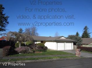 2453 SW Willowbrook Ave, Gresham, OR 97080