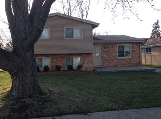 234 Marshall Rd, Bensenville, IL 60106