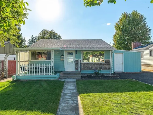 5723 N Loma Dr, Spokane, WA 99205