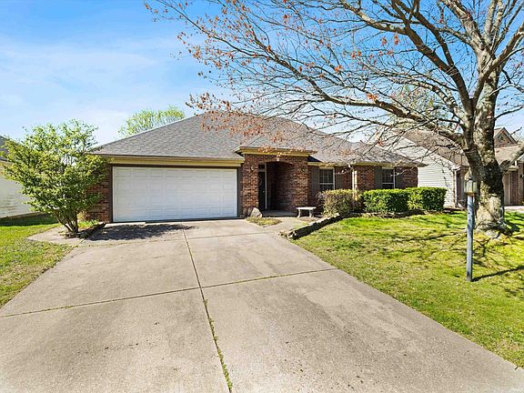3rd image of 5805 Lincoln Pointe Blvd