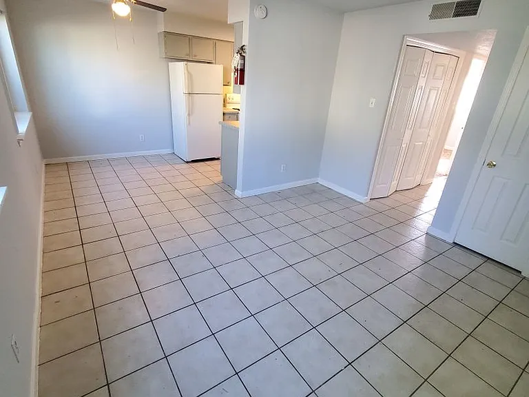Sun Terrace Los Lunas — Photo 26