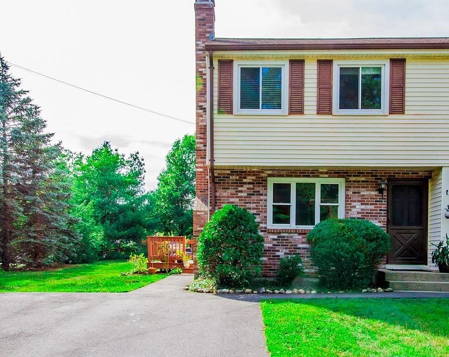 7 Carol Dr Franklin MA Zillow