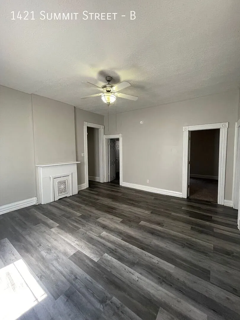 Very Spacious 3 Bed Apartment Close to OSU Campus Available Fall 2027 — Photo 4