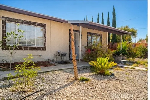17593 Sultana St Photo 1