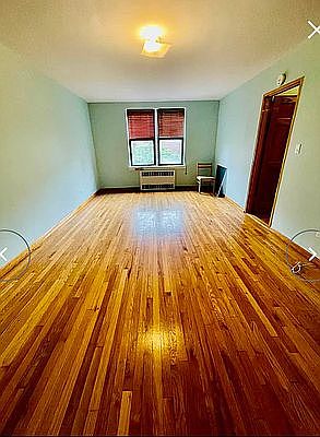 5th image of 65-40 108th St APT 4C