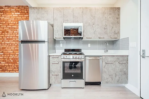 Rented by Nooklyn NYC LLC | media 7