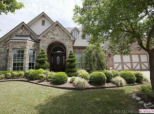 9401 S 73rd East Pl, Tulsa, OK 74133