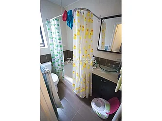 Rented by ZealEstate Group Inc