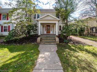 2904 Clarkson Rd, Cleveland Heights, OH 44118
