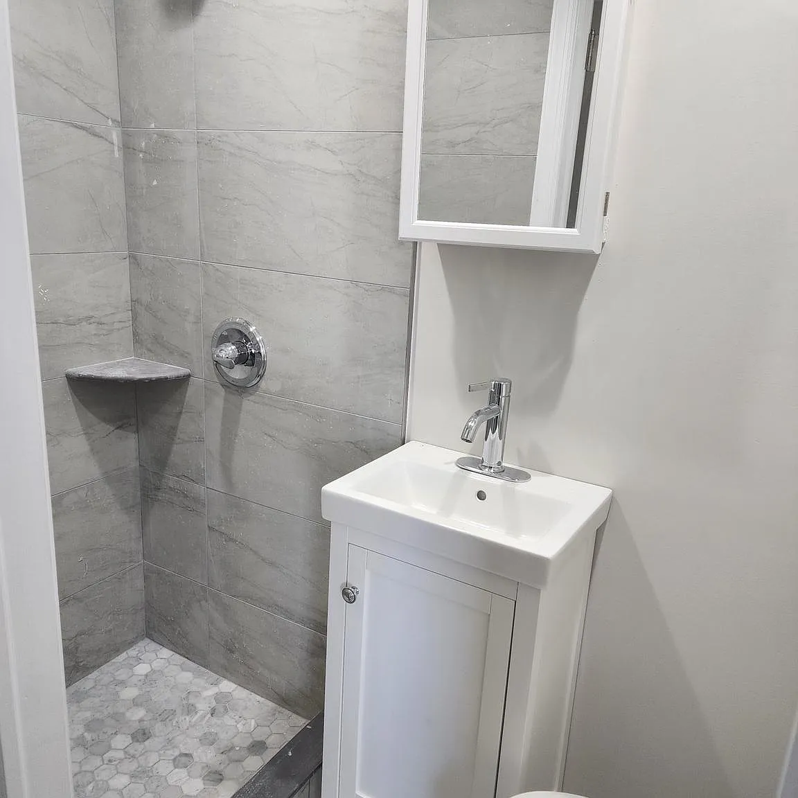 3 bed, 1839 sqft, $1,740 — Photo 3