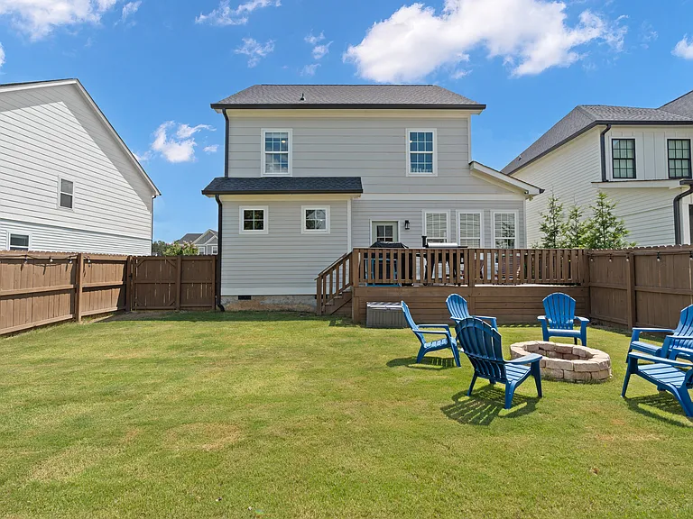 516 Shanti Dr — Photo 13