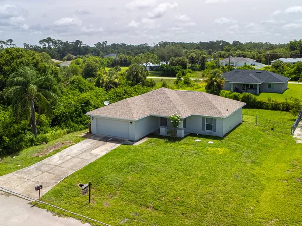 6012 Thrush Ave, Fort Myers, FL 33905