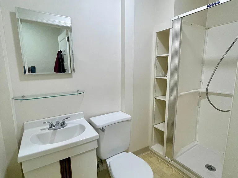109 Main St #5 — Photo 12