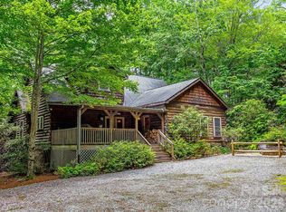 250 Fairway Dr, Lake Toxaway, NC 28747