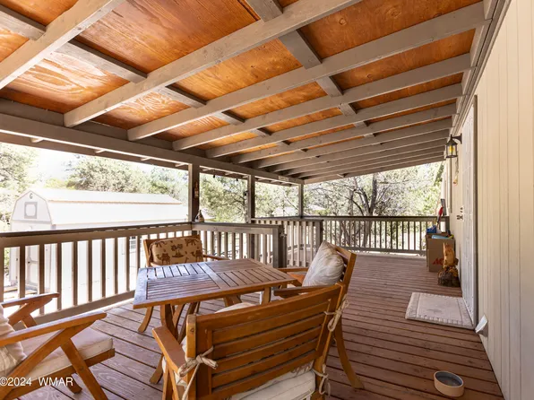 3557 Broken Arrow Rd, Overgaard, AZ 85933