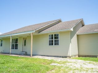 1940 & 1930 N Market Ave, Bolivar, MO 65613
