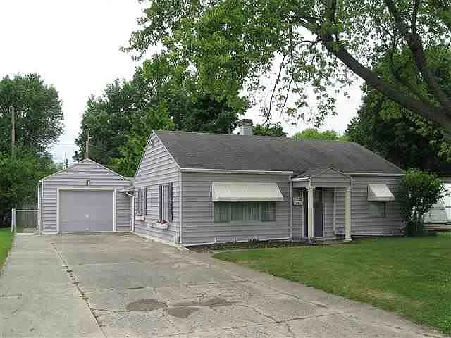 2901 S Sycamore Ave photo 1