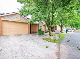 1520 Cross Pointe Cir, Bellefontaine, OH 43311