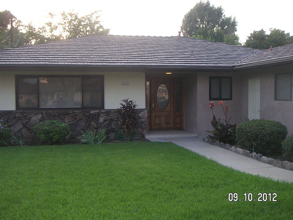 1st image of 9636 Kempster Ave