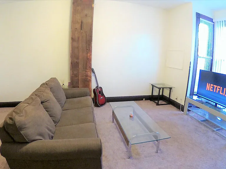 1403 Grove St #3 — Photo 1