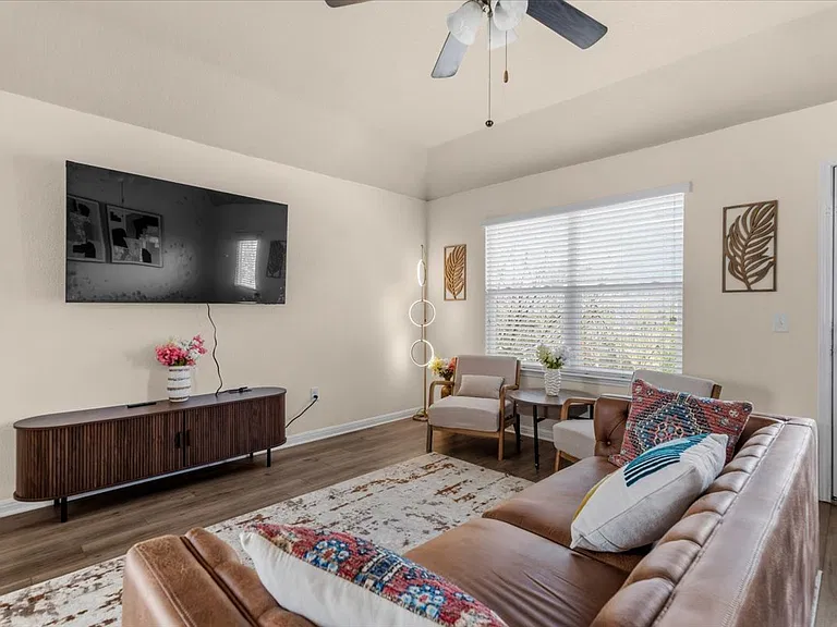 11100 Dawes Pl — Photo 31